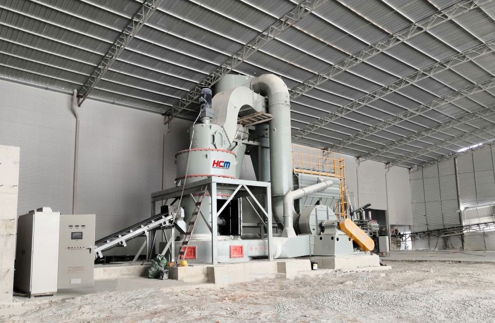 What is the output of limestone grinding to 45-micron powder in HCM grinding mill?